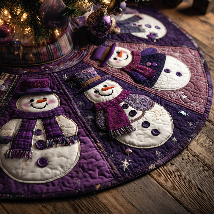 Snowmen Assemble Quilted Tree Skirt