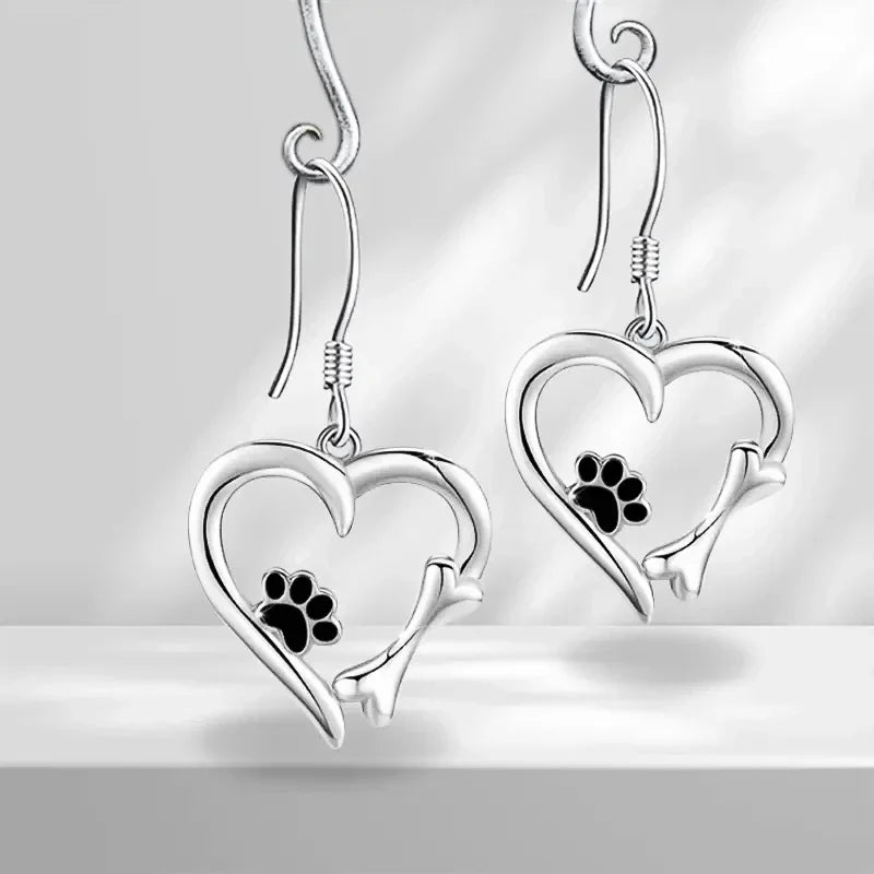 Heart-Shaped Dangle Earrings with Paw Print – Playful Silver Jewellery